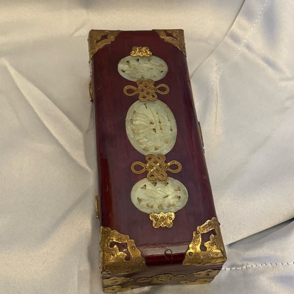 Vintage Chinese Jewelry Box Rosewood With Brass and Design red Silk Interior - Picture 4 of 12